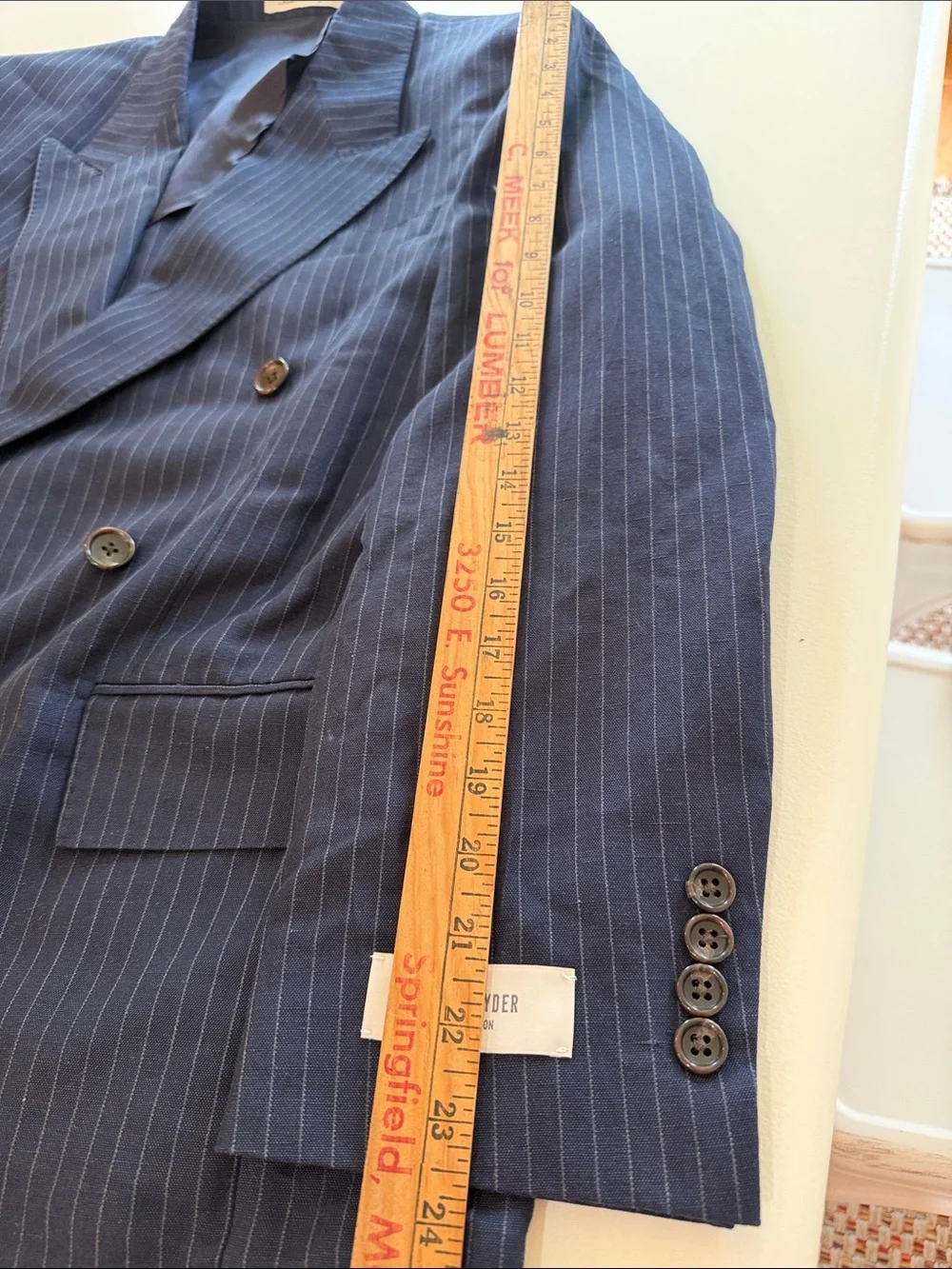 Todd Snyder Navy Pinstripe Double-Breasted Suit Jacket Sz 40S.  New
